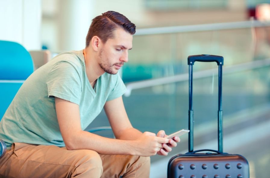 What to Do If Your Flight Is Delayed: 9 Fast Airport Fixes